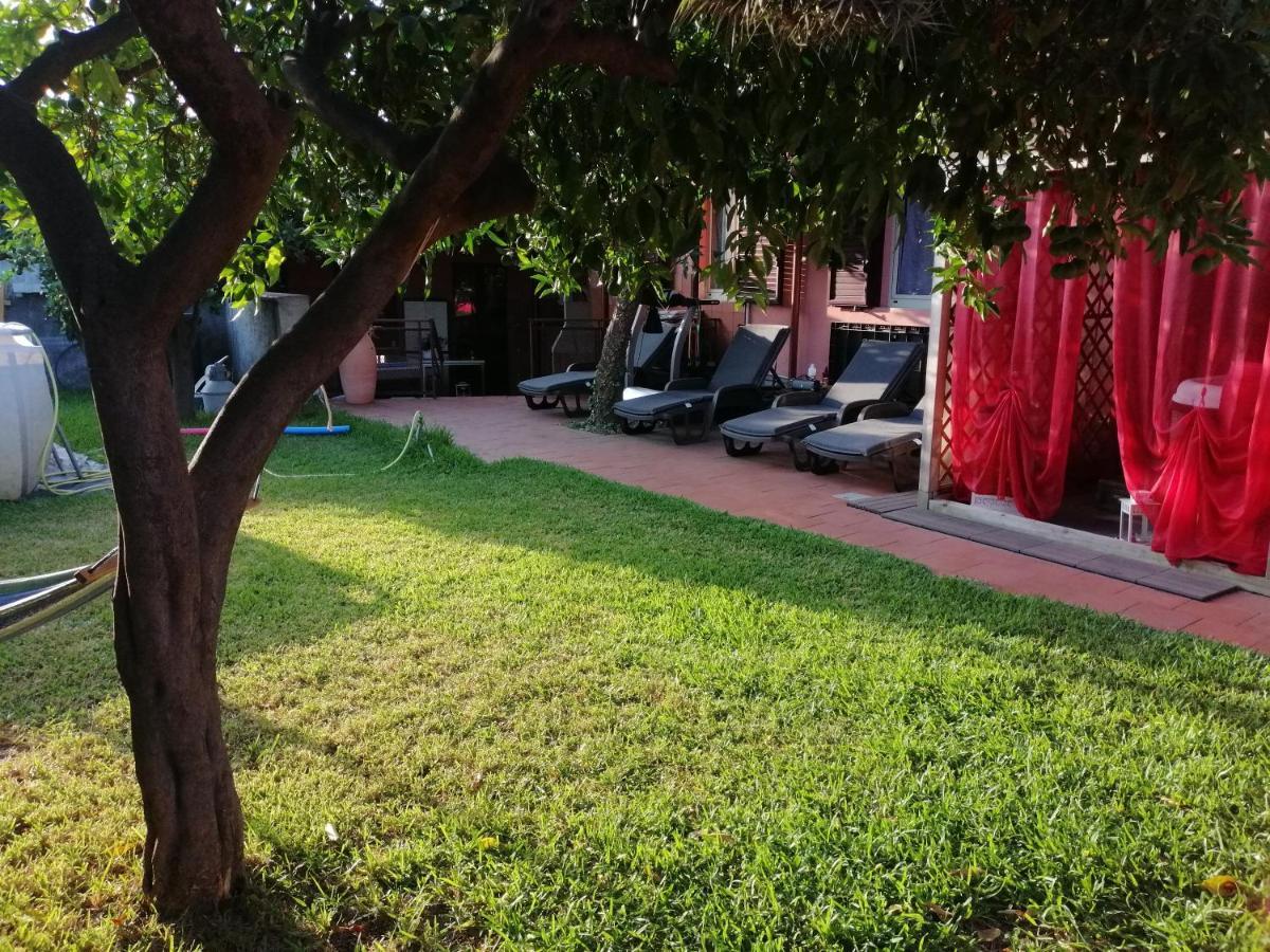 Casa Vacanze Noemi Riposto Exterior foto